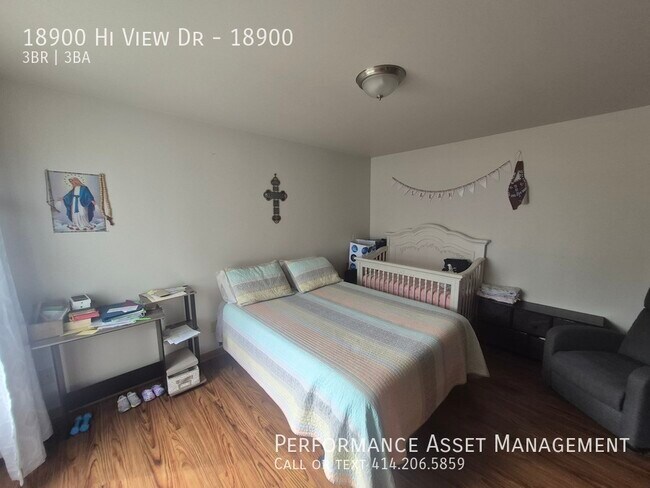 Photo - 18900 Hi View Dr Apartment Unit 18900