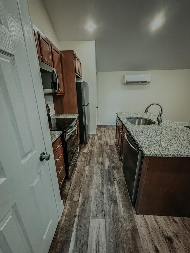 Photo - 50 Woodlawn Ave