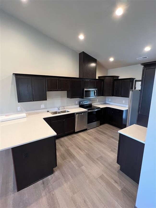 Building Photo - 2903 Eagle Butte tr Unit 2903 Eagle Butte Trail