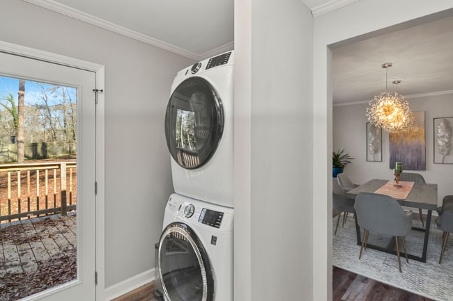 Photo - 1917 Spring Ave