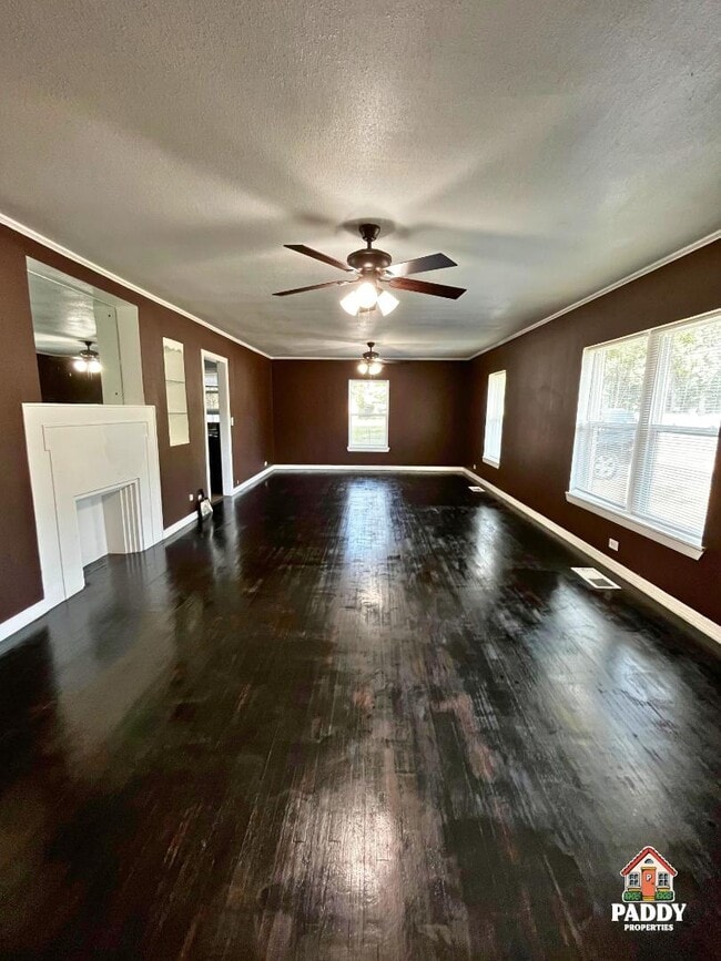 Photo - 312 Dogwood Ln