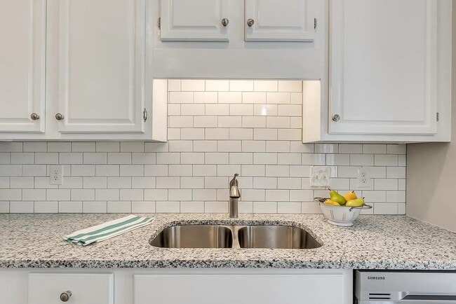 Photo - 125 Skylark Way
