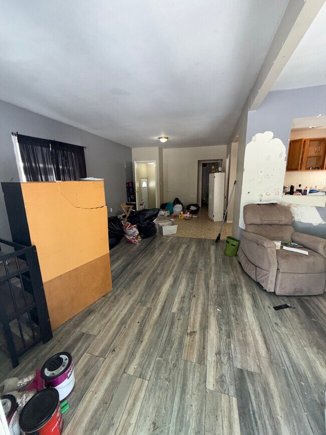 Photo - 1309 Barney Ave