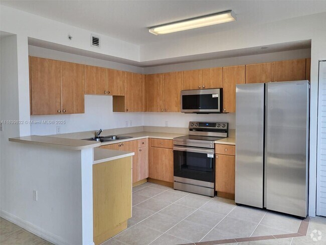 Building Photo - 119 SW 6th Ave Unit 606 Rental