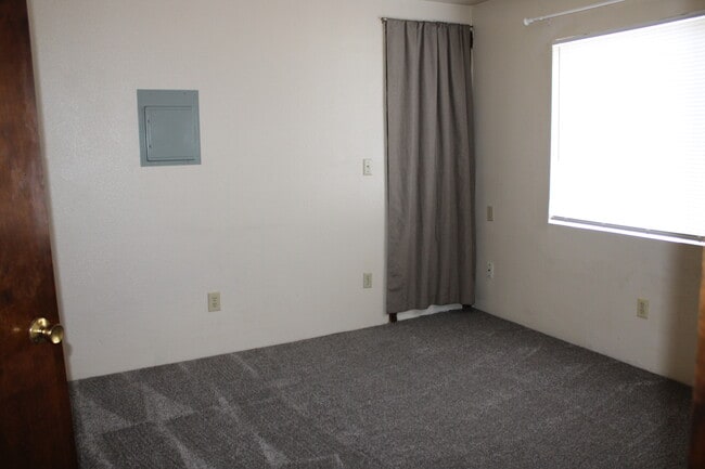 Photo - 412 Yakima St Unit C