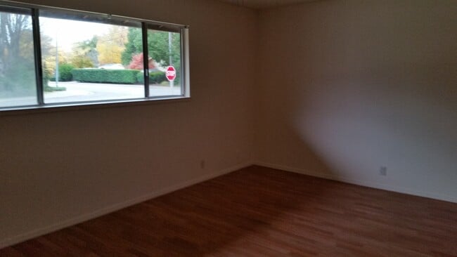 Building Photo - Available soon, 3 bedroom, 2 bath home