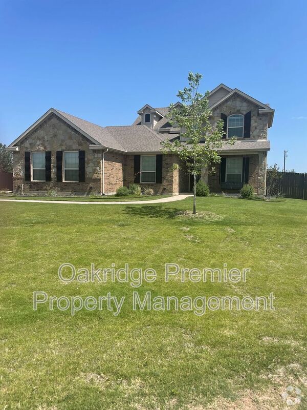 Building Photo - 811 Blue Quail Dr Rental