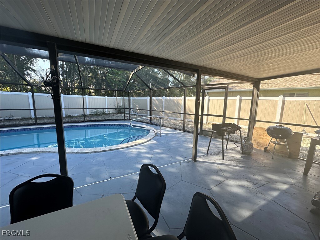 Photo - 2330 SE 8th Terrace