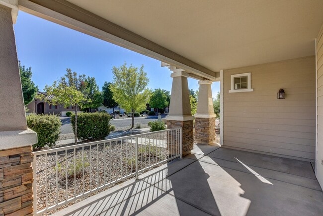 Photo - Upgraded 3 bed 2 bath StoneRidge Beauty!