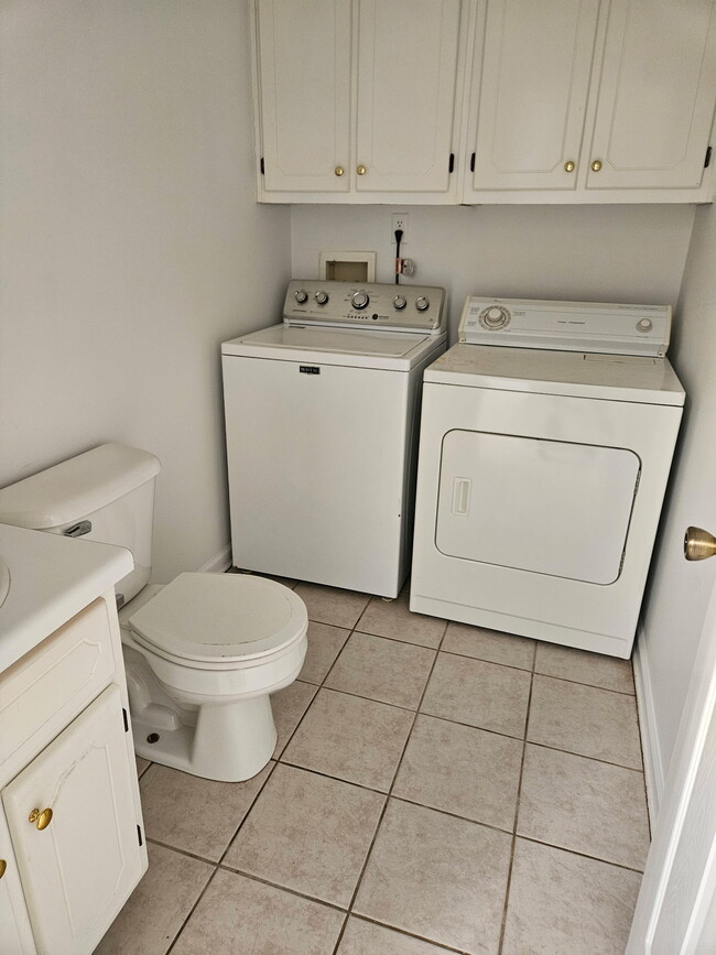 Photo - 130 Commons Dr