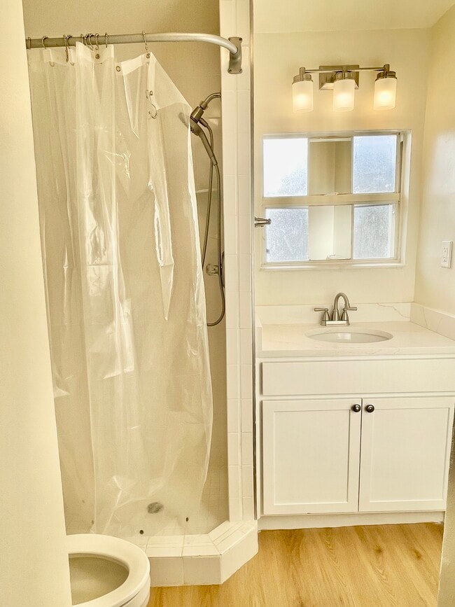 Photo - 721 New York Ave