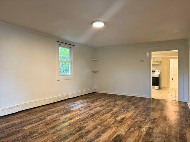 Photo - 10 Tiffany St
