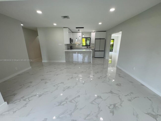 Photo - 1608 Rodman St