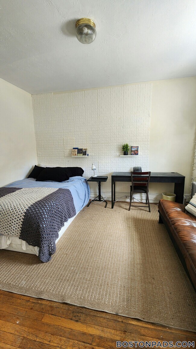 Photo - 1111 Boylston St Unidad 34