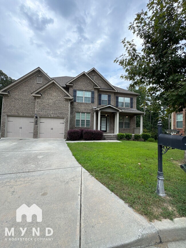 Building Photo - 4332 Trillium Wood Trail SW