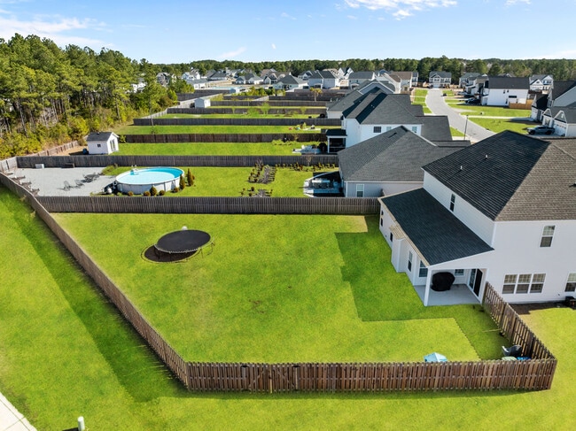 Photo - 878 Stormy Gale Ln