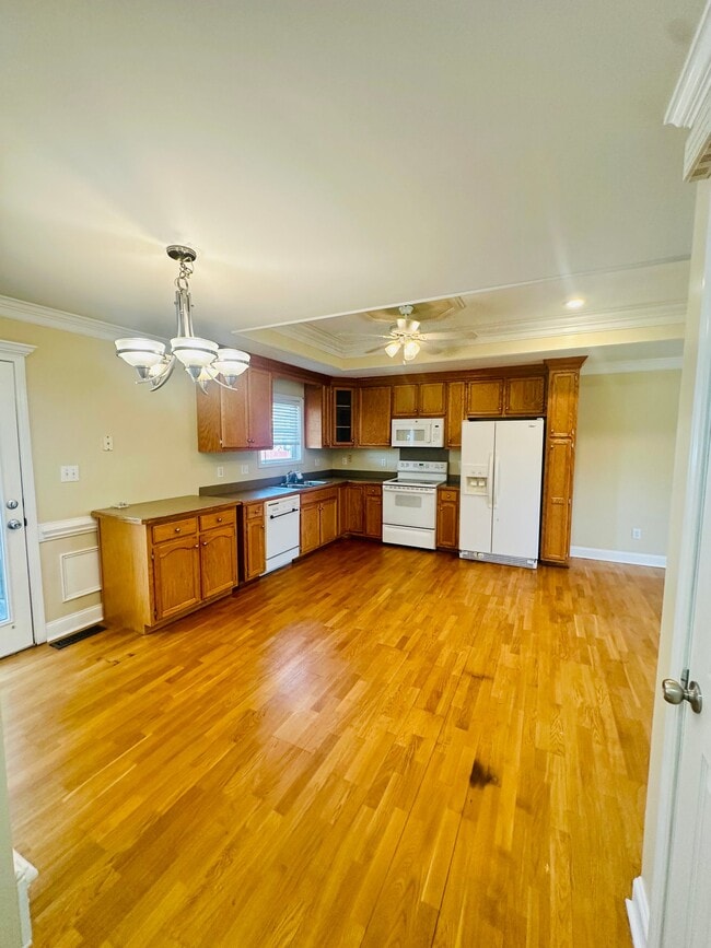 79 Cherry St