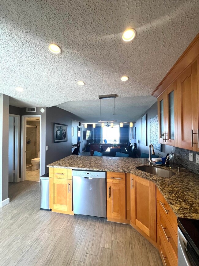 Photo - 2731 NE 14th Street Causeway Unit 1029