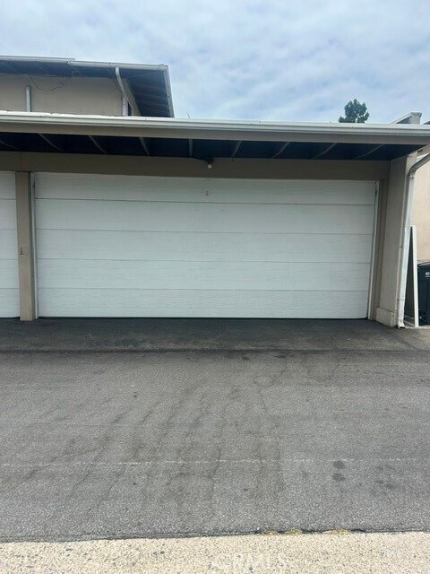 Photo - 1728 Westcliff Dr