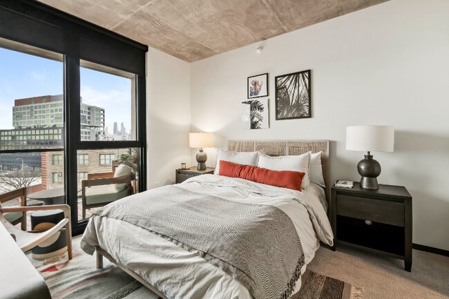 Photo - 1448 W Randolph St Rental