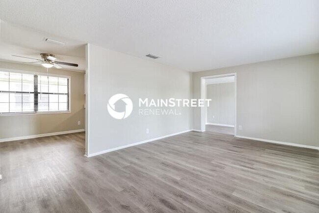 Photo - 3 Bedroom Pet-Friendly Home in TAMPA, FL w...