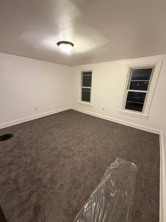 Photo - Renovated 3–4BR Townhome | $1,495 | Available Now
