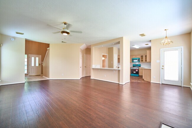 Photo - 9111 Winkbow Dr