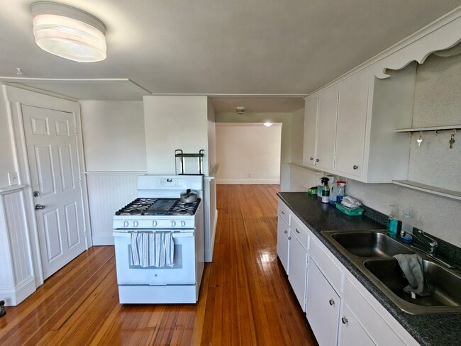 Photo - 153 Governor St Unidad 3