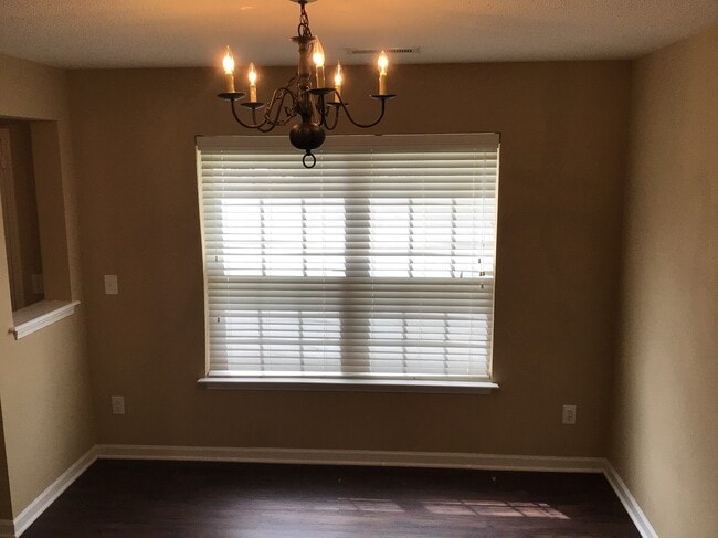 Photo - 2 Glenrose Court