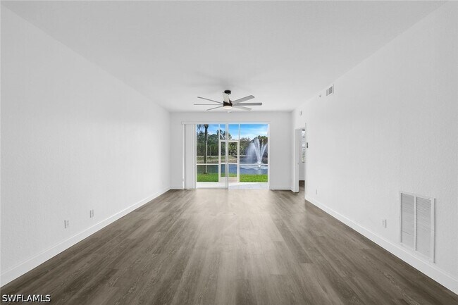 Photo - 3250 Cypress Glen Way Unit 402