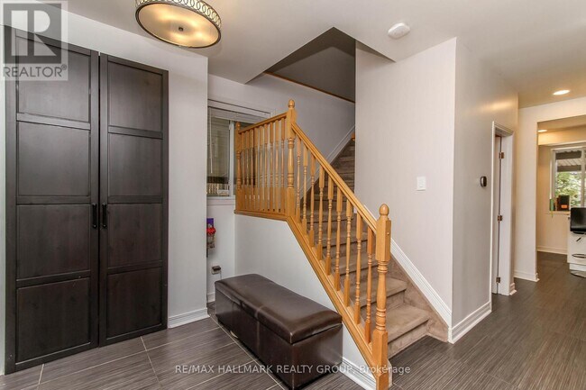 Photo - 244 Greensway Ave