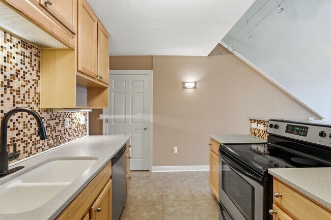 Photo - 314 W Vine St Unit 6