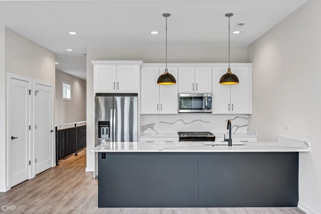 Photo - 4906 S Saint Lawrence Ave Unidad 3