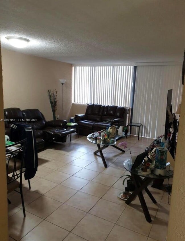 Photo - 10500 SW 108th Ave Unit B211