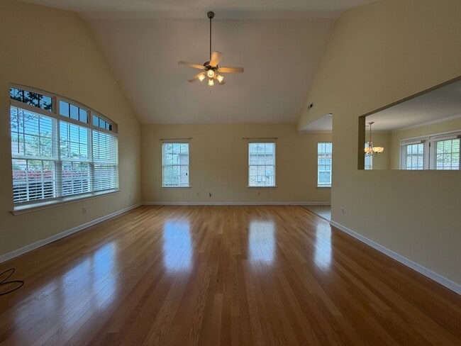 Photo - Brick 3/2 House in West Rome- $1,995