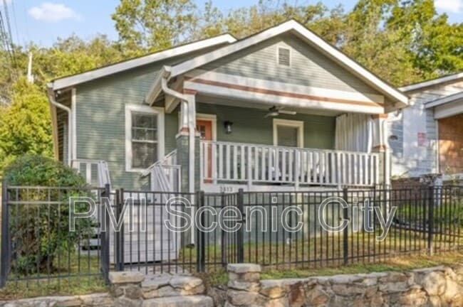 Building Photo - 3813 Pennsylvania Ave