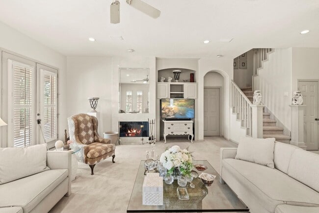 Photo - 4513 Country Club View