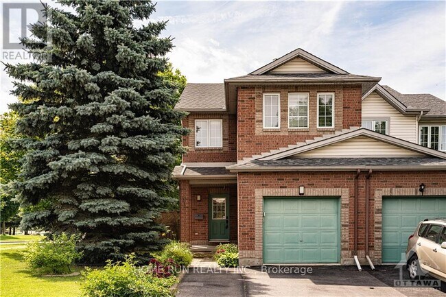 Photo - 2 Borealis Crescent