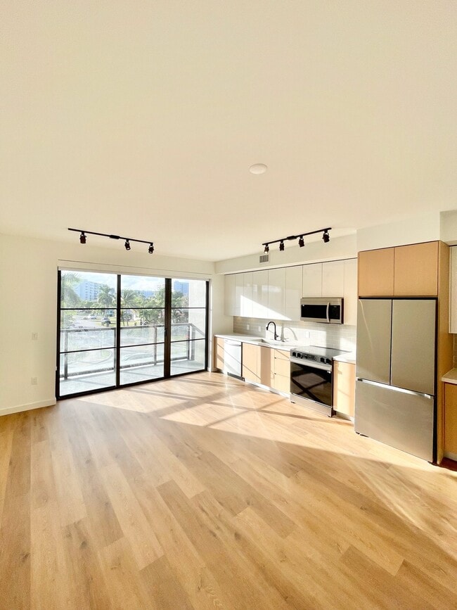 Photo - 1785 NE 124th St Unidad 500