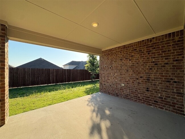 Photo - 610 Union Dr