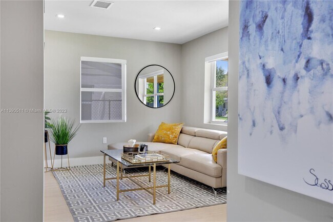 Photo - 6428 SW 23rd St