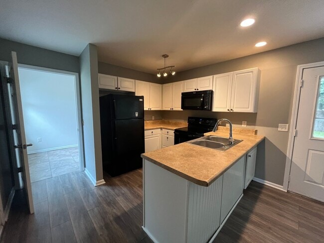 Photo - 74 Front Run Pl