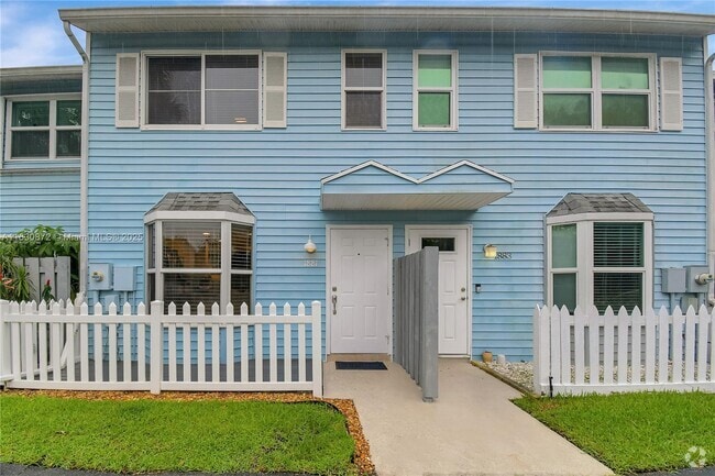Building Photo - 1881 NE 15th Ave Rental
