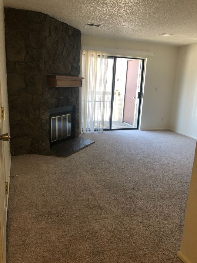 Photo - 2 bed/2 bath condo in Arvada
