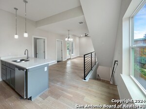 Photo - 100 Lewis St