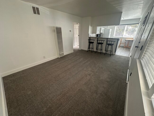 Photo - 995 Paulson Ct Unit 995