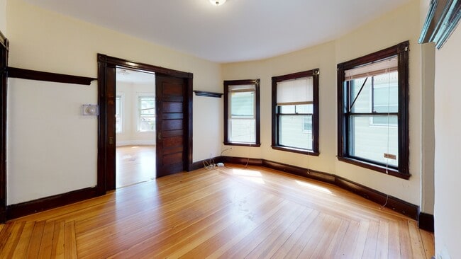 Photo - 35 Allston St Unit 2