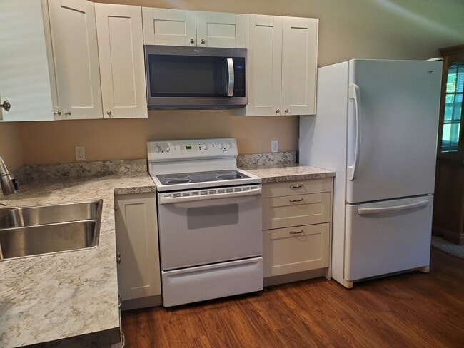 Photo - 2541 58th St