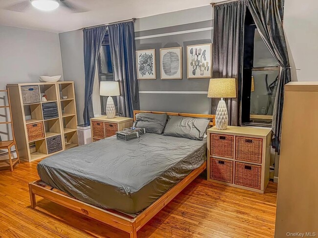 291 Martense St Unit 3R
