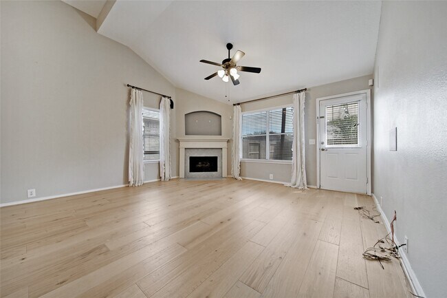 Photo - 5802 Spring Sunrise Dr